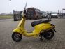 Vespa Sprint Mat Geel Black Edition