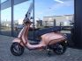 Vespa Sprint Pink Edition